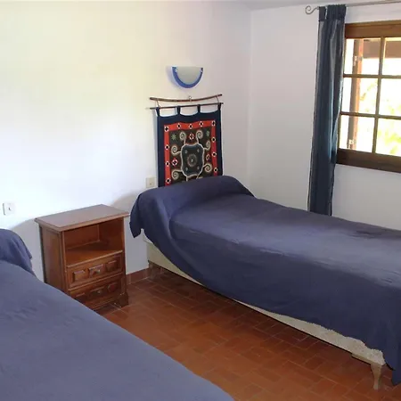 Landaise Avec Jardin Proche Plages Et Commerces, 3 Chambres, Terrasse Couverte Et Barbecue - Fr-1-736-10