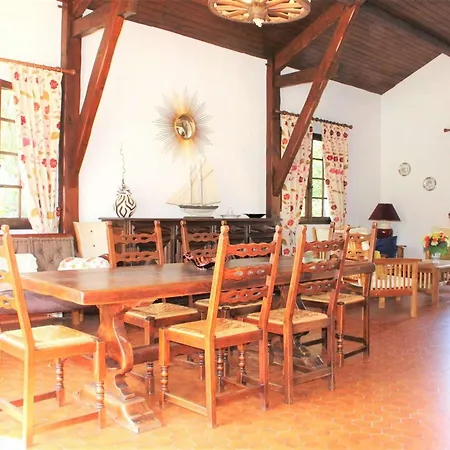 Villa Landaise Avec Jardin Proche Plages Et Commerces, 3 Chambres, Terrasse Couverte Et Barbecue - Fr-1-736-10 Lège-Cap-Ferret