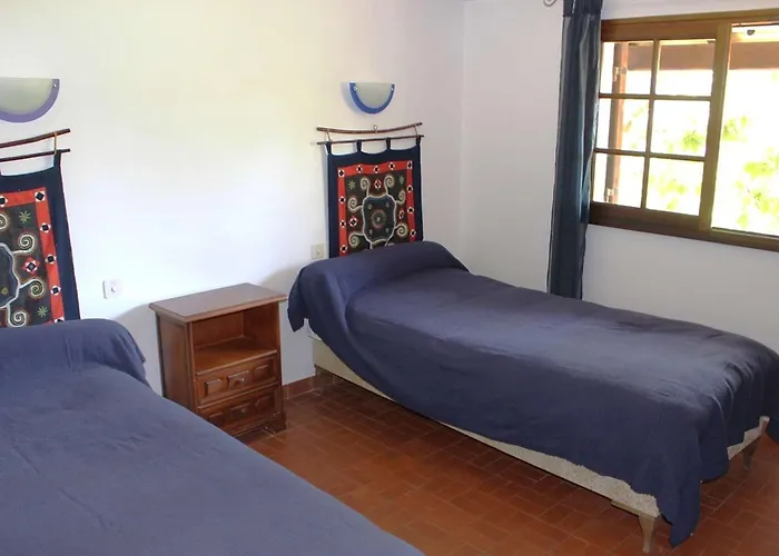 Landaise Avec Jardin Proche Plages Et Commerces, 3 Chambres, Terrasse Couverte Et Barbecue - Fr-1-736-10